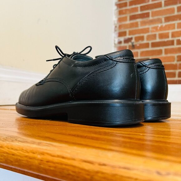 SAS Size 10.5 M Leather Ambassador Lace Tripad Shoes Black - Picture 4 of 16